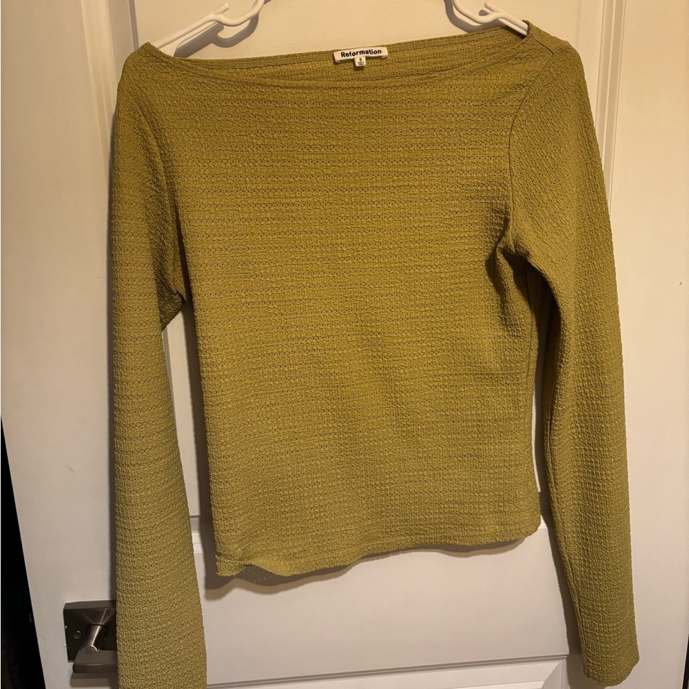 Reformation Scoop neck green top
